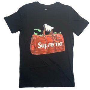 H&M Supreme money bag black red and green t shirt